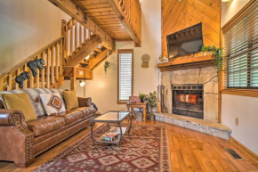 Cute and Cozy Creekside Cabin by Pigeon Forge!